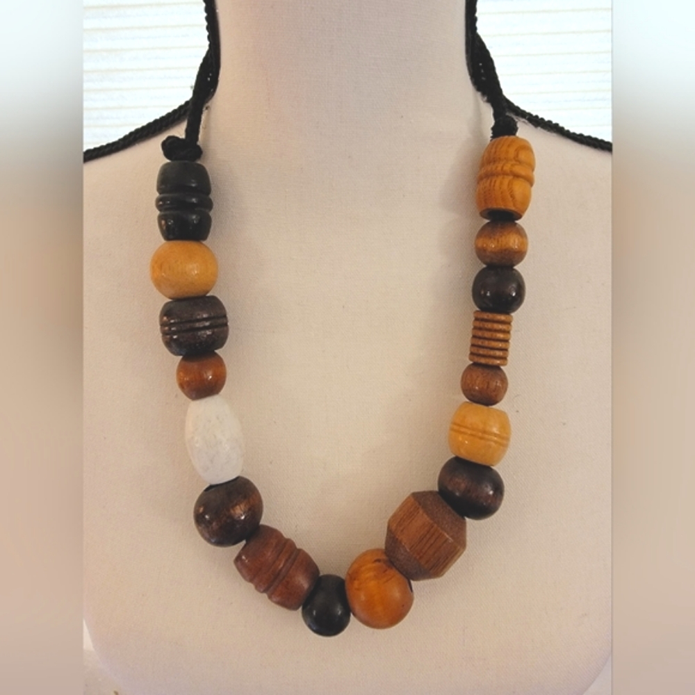 Vintage Wooden and Rope Necklace